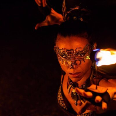 GF Olivia Mancino, teacher GuateFlow learn Flow Arts7