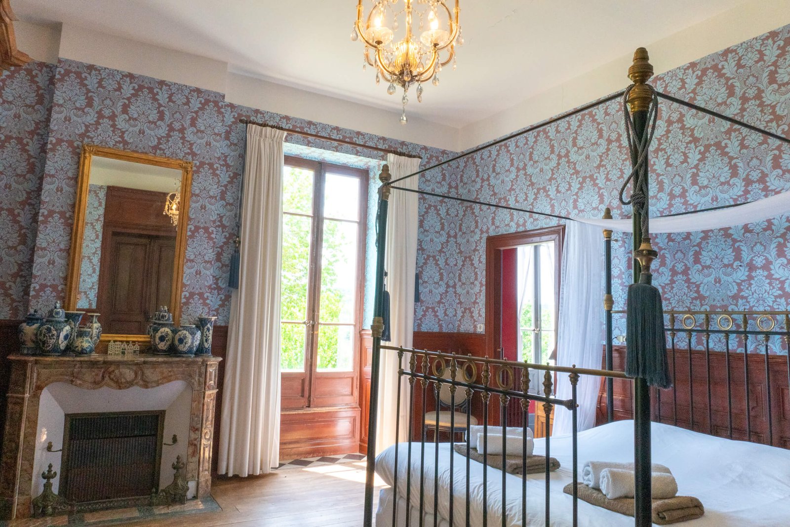 3 Chateau Coty Rent a Castle France-4BB